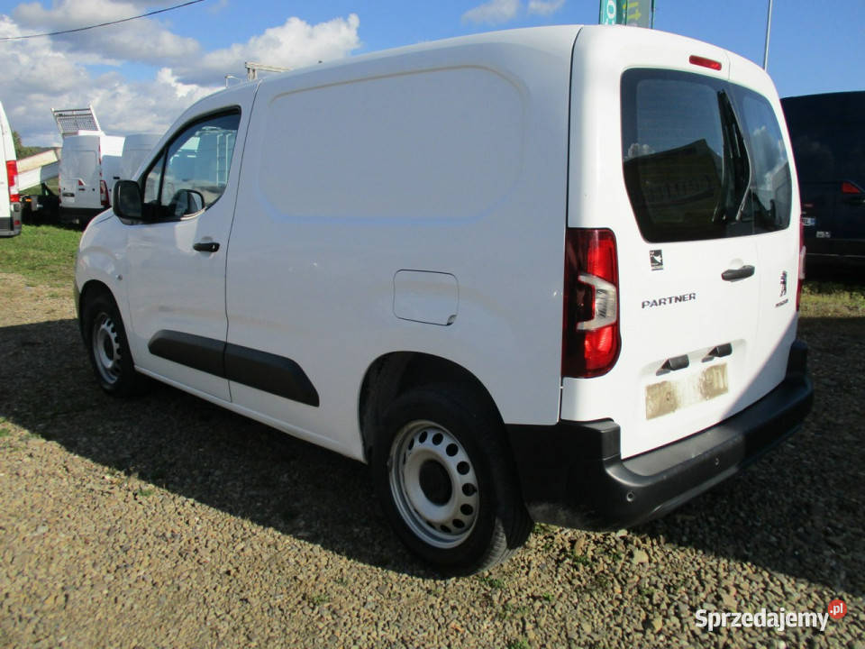 Peugeot Partner 15 HDI 130 L1H1 AUTOMAT EAT8 centralny zamek