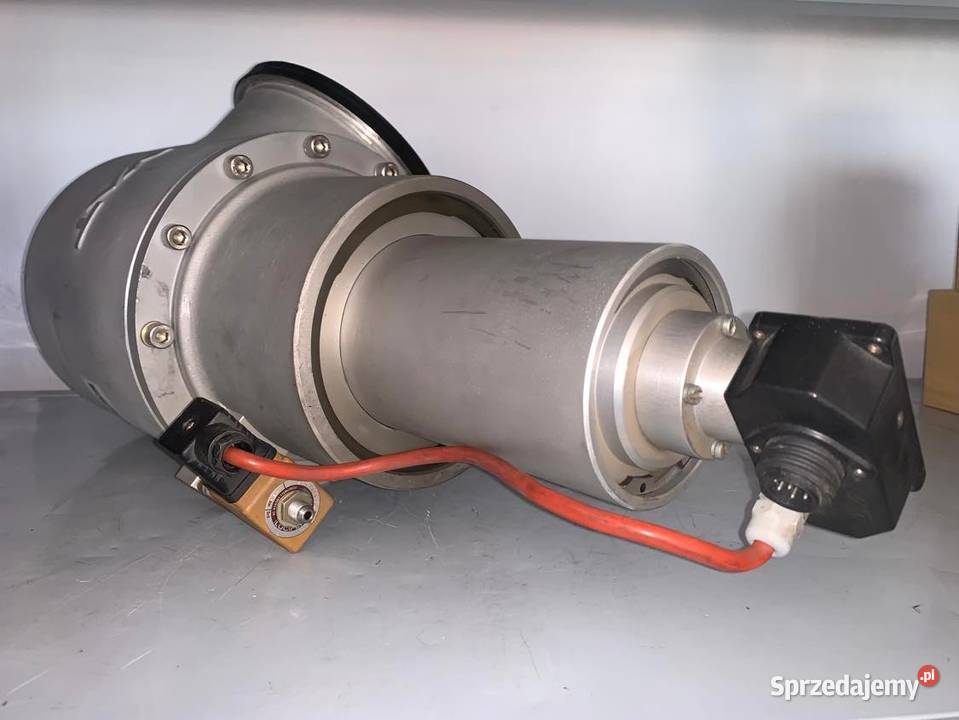 VAT PNEUMATIC ALLMETAL ANGLE VACUUM VALVE DN150