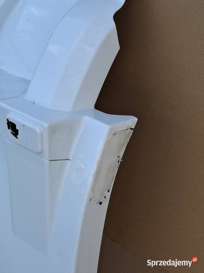 VOLVO FH4 FH5 BŁOTNIK KOŁO PRAWY ZAKABINOWY Nadkola Bieleń