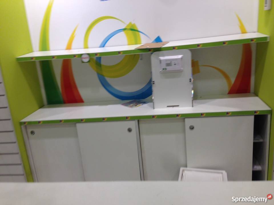 Sprzedam nowoczesne meble sklepowe TANIO