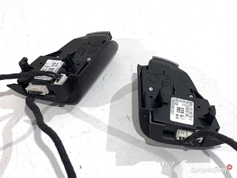PRZEŁĄCZNIKI KIEROWNICY SKODA YETI 3T0959537B Panele sterowania, przełączniki