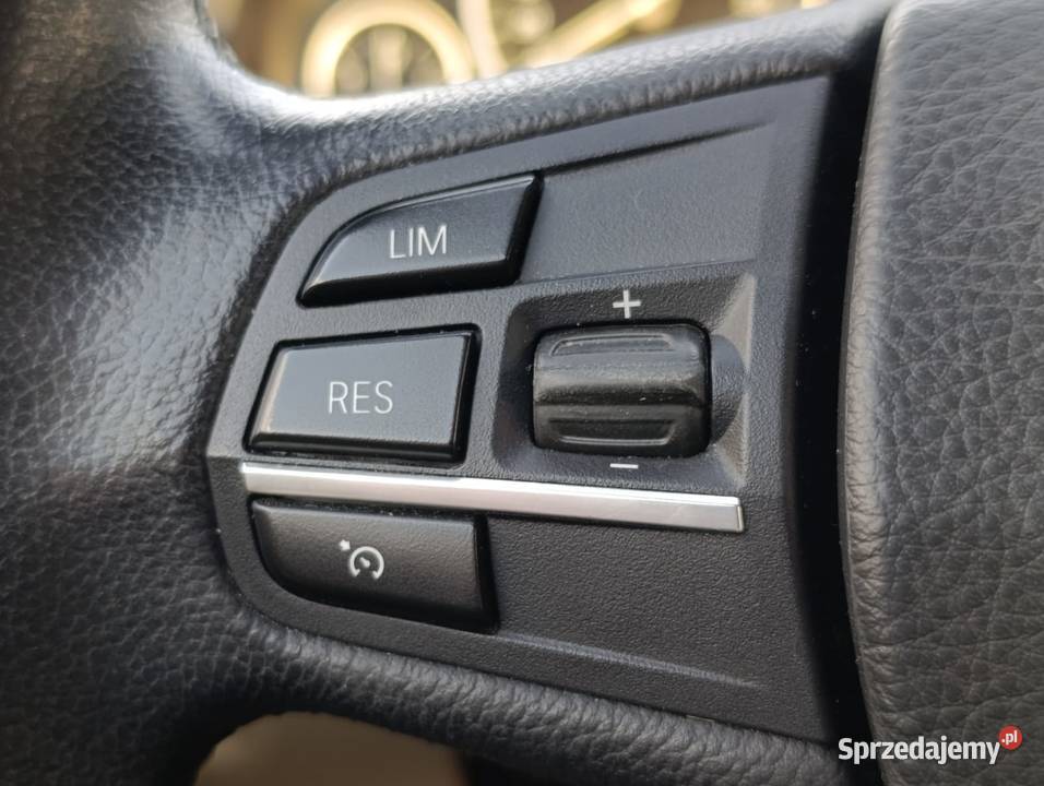 Bezwypadkowy Salon Polska 528i Xdrive 4x4 2 2000cm3 Warszawa