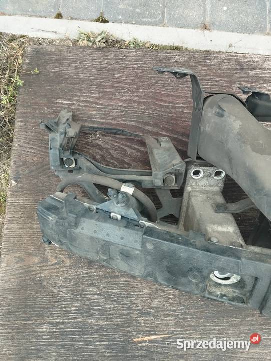 Pas przedni BMW E60 E61 m57 osobowe Bydgoszcz
