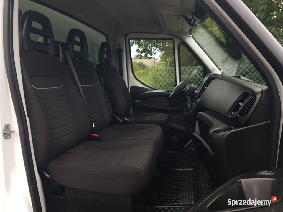 Iveco Daily KONTENER 8EP KLIMA 423x224x225 30160 173647km Poręba