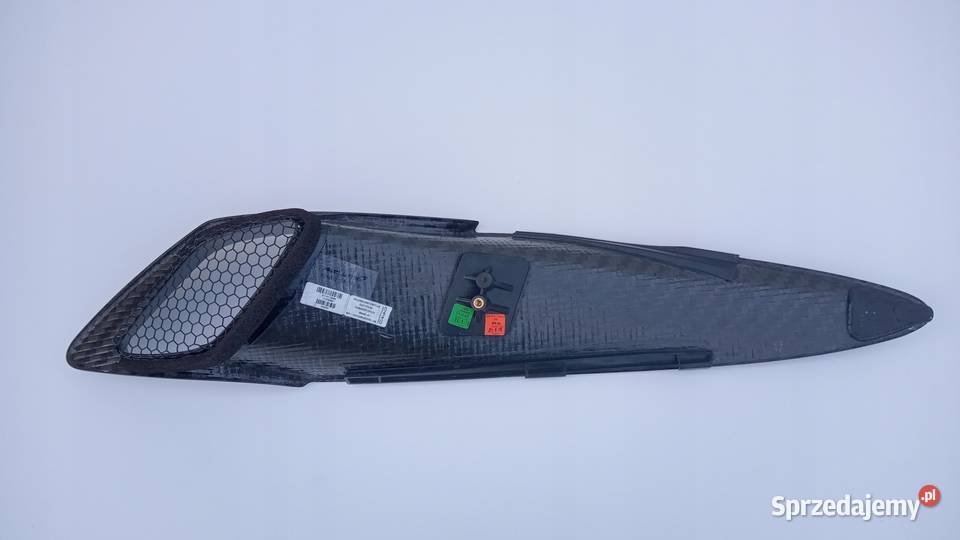 KRATKA WLOT POWIETRZA PRAWY MCLAREN 720S 765LT osobowe
