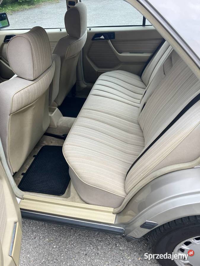 Mercedes W124 przebieg 117 23 benzyna 1989 r bez dolnośląskie Kłodzko