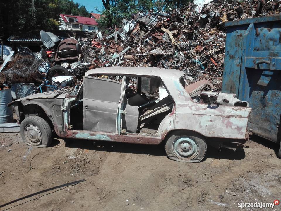Peugeot 404 Zabytek lata 60 70 części Rok produkcji 1960 Izdebnik