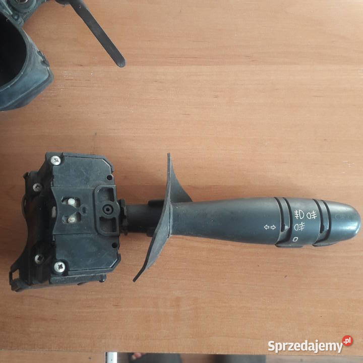 Przełacznik zespolony kierunków świateł Reno Żabno