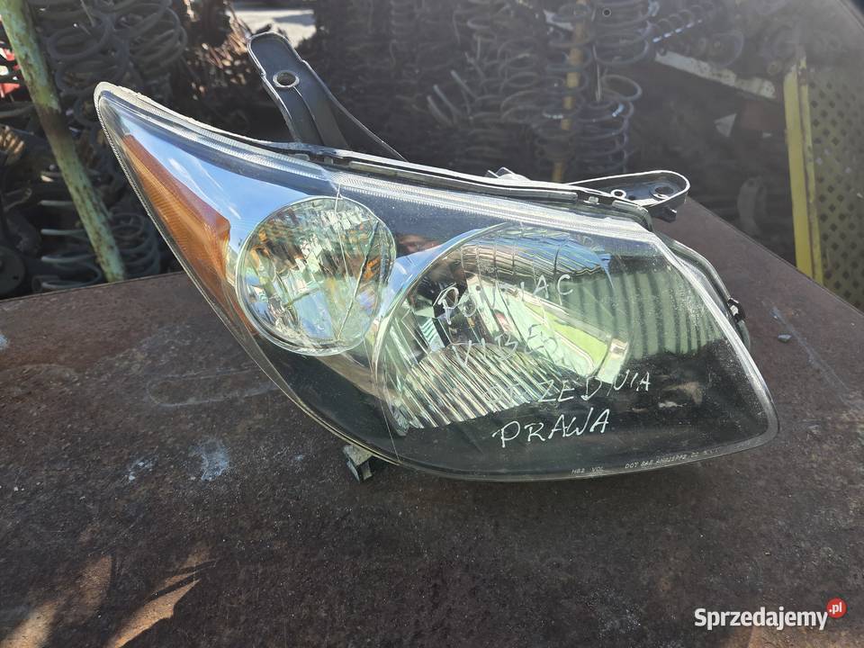 Lampa przednia prawa Pontiac Vibe osobowe mazowieckie