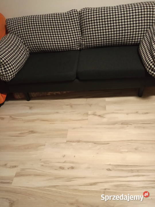 kanapa sofa z poduchami Meble
