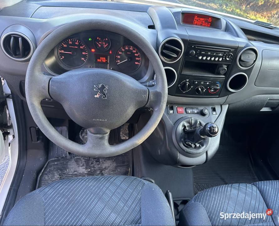 Peugeot partner 16 HDI 2011r 4/5 podkarpackie Słotowa