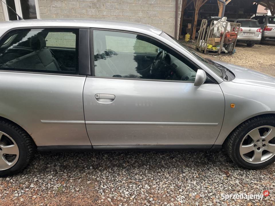 Audi A3 19 TDI 110 2 właściciel klimatronik w 384000km A3 Ruda Maleniecka