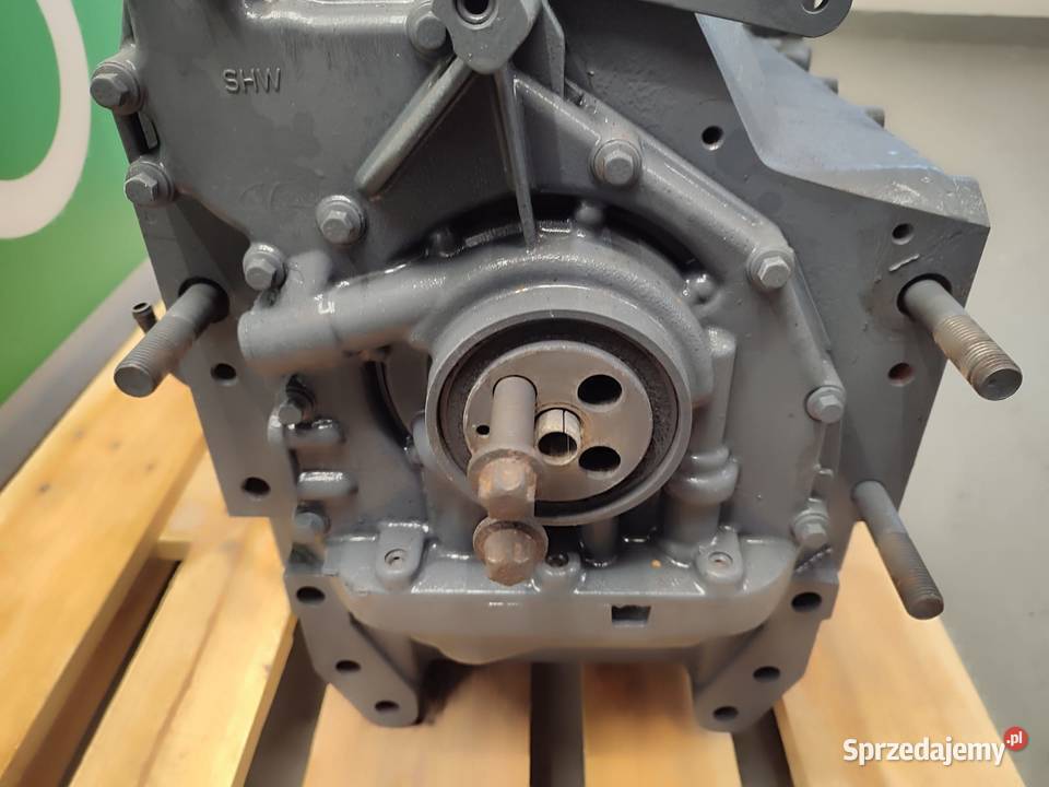 Słupek silnika DEUTZ BF4M 1012EC Pozostałe Wilkowo