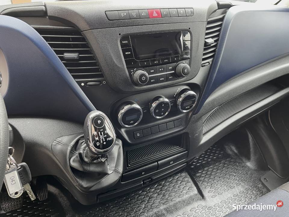 Iveco Daily L3H2 Chłodnia Bliźniaki łódzkie Rawa Mazowiecka