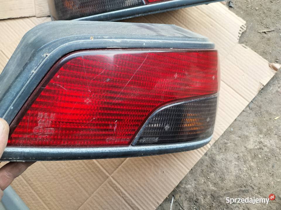 PEUGEOT 306 XN LAMPA TYŁ TYLNA LEWA PRAWA WKŁAD Kamień-Kolonia