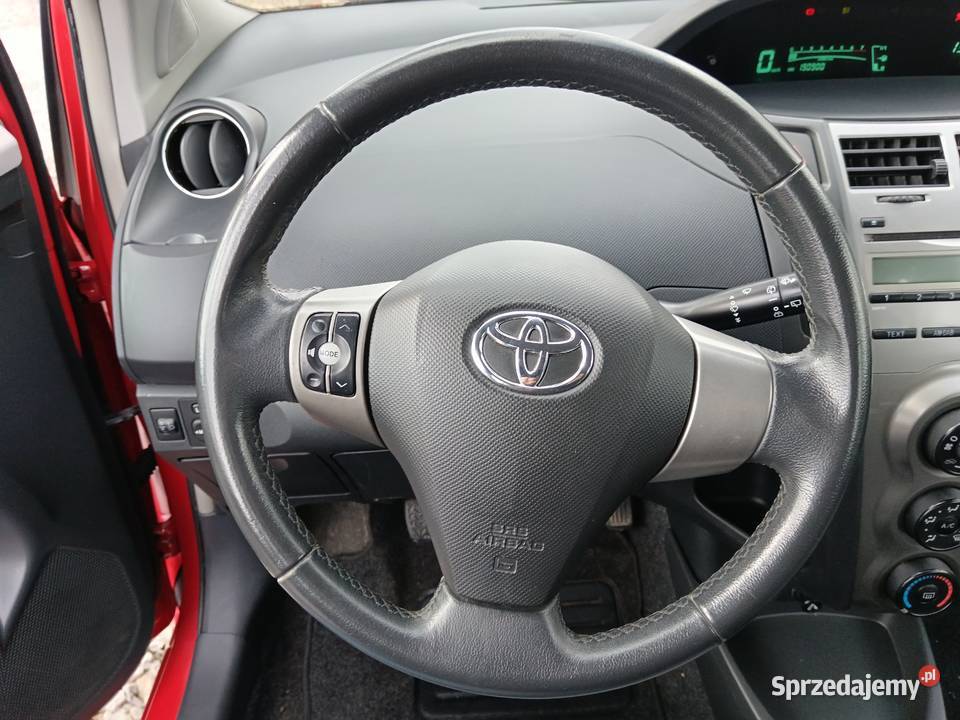 Toyota yaris z Niemiec serwisowana nowe ESP Tarnów