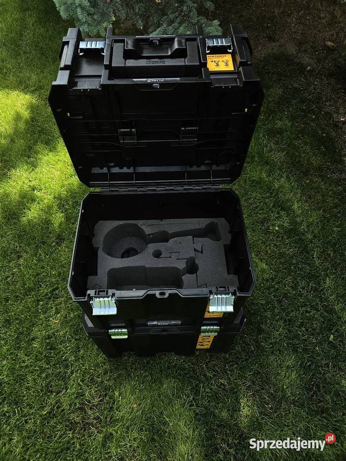 Dewalt zestaw skrzyń transportowych nowe sprzedam