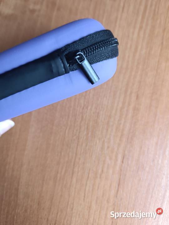 Etui na kabel i ładowarkę do smartfona Kraków