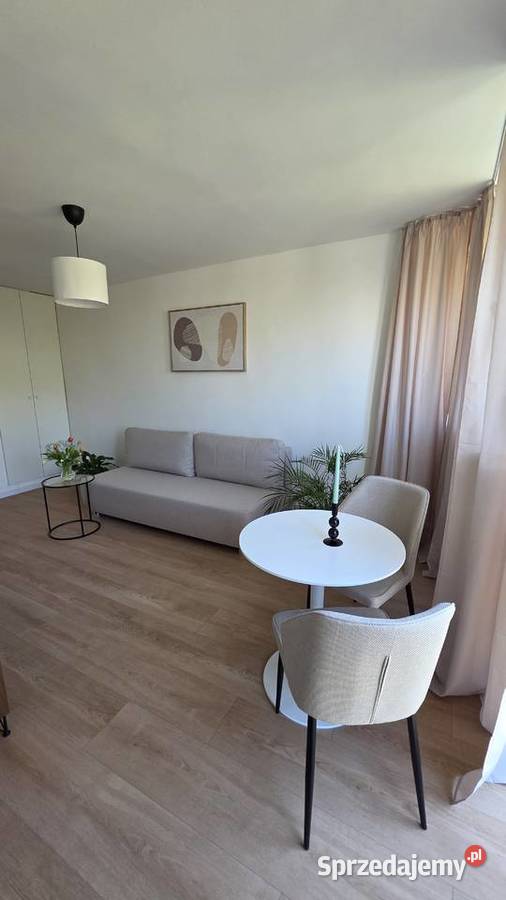 BEZPOŚREDNIO Designerska Kawalerka 25 m Krzyki Wrocław