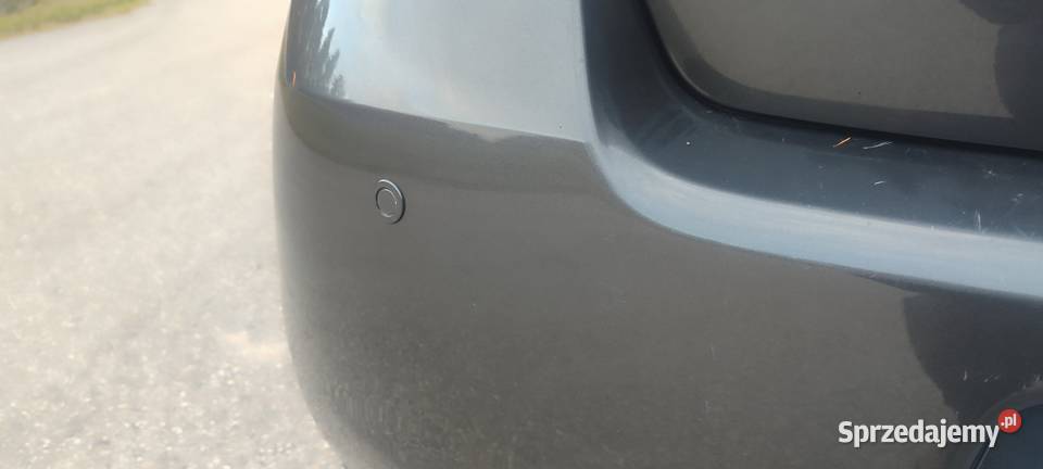 Toyota Yaris 13 benzyna hakczujniki parkowania Lipsko