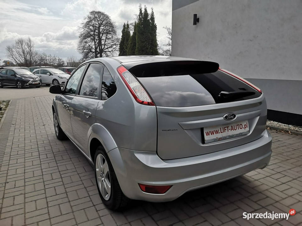 Ford Focus 16 16V 101 Klima Halogoeny Isofix lakier metallic dolnośląskie Strzegom
