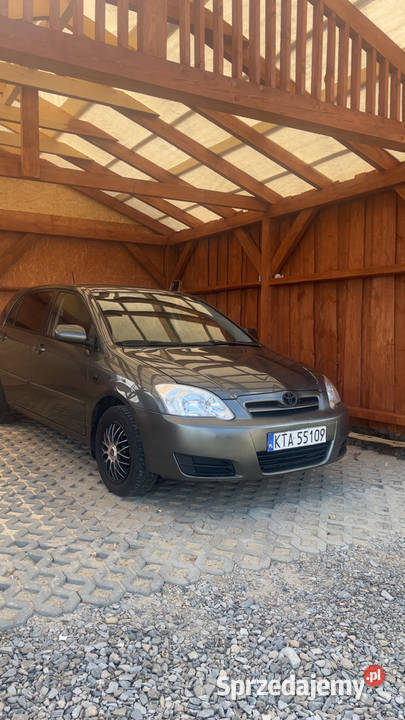 Toyota Corolla E12