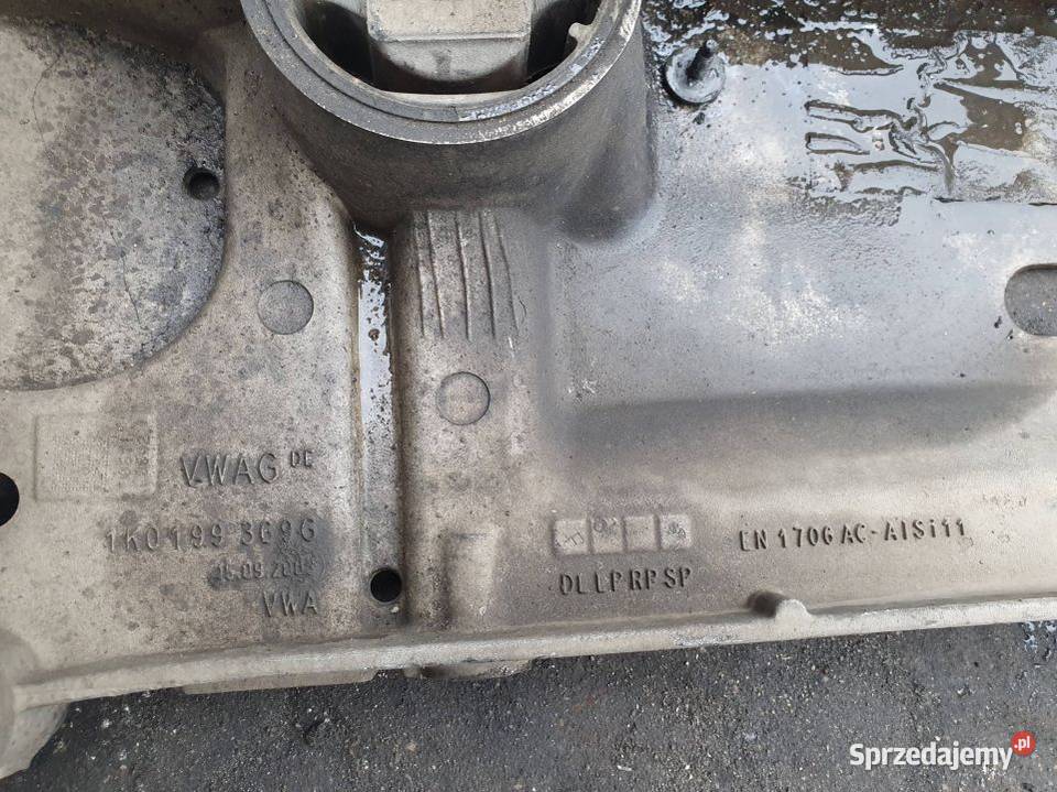 SANKI PRZEDNIE VOLKSWAGEN TOURAN osobowe