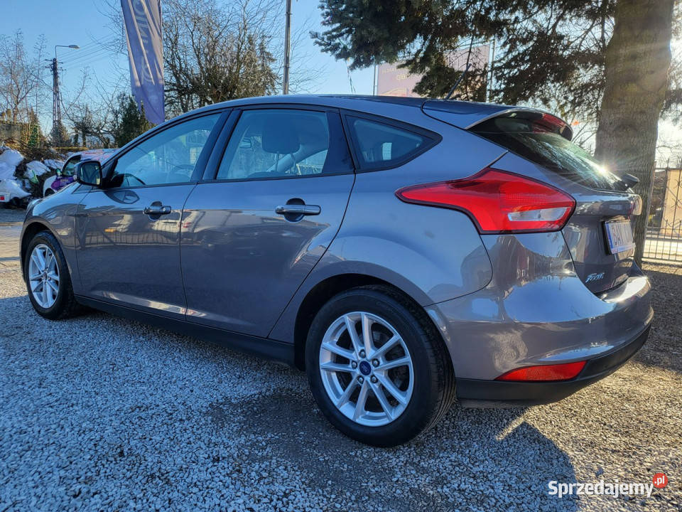 Ford Focus 16 125 100 Przebieg Dekra Faktury Z lakier metallic Focus sprzedam