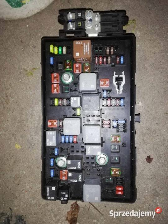 Skrzynka bezpieczników Opel OE 13255300 orlando Skrzynki bezpieczników Ostrów Wielkopolski