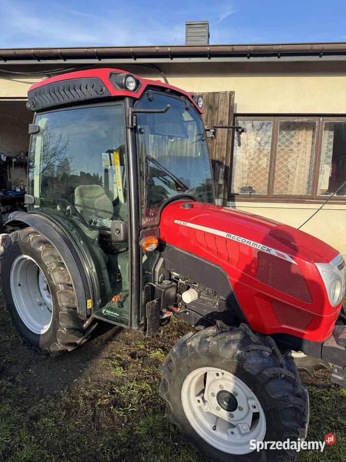 ciagnik sadowniczy Mccormick X230 stan Lipce Reymontowskie