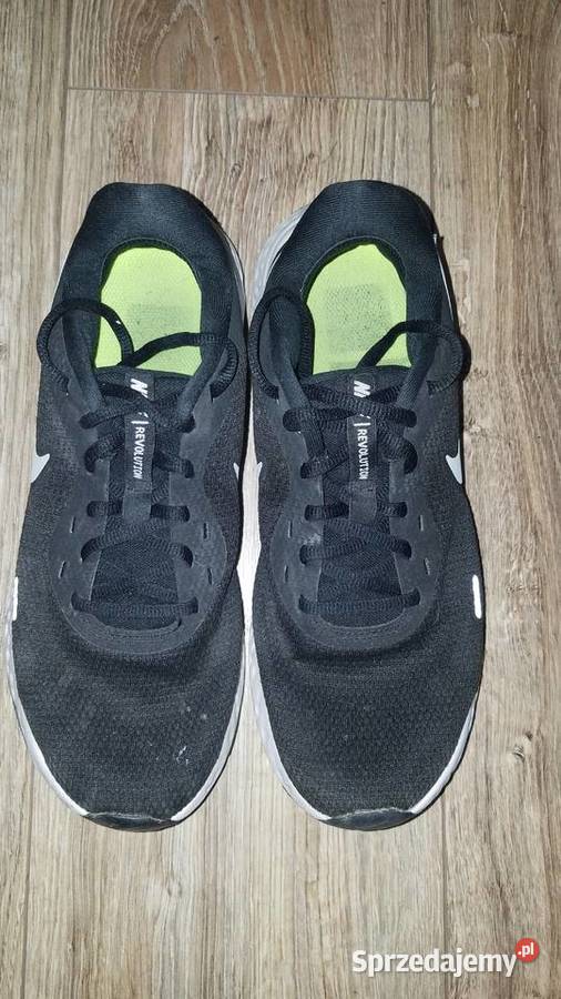 Buty NIKE Revolution 5 EUR41 265 biegowe obuwie Białystok