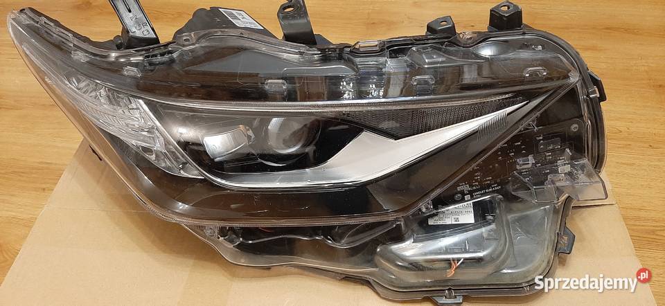 Lampa reflektor Toyota Auris full led prawe Pułtusk