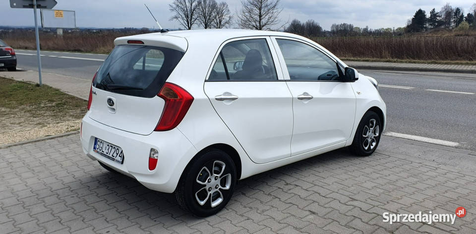 Toyota Yaris Oryginalny lakierPodgrzewana elektryczne lusterka