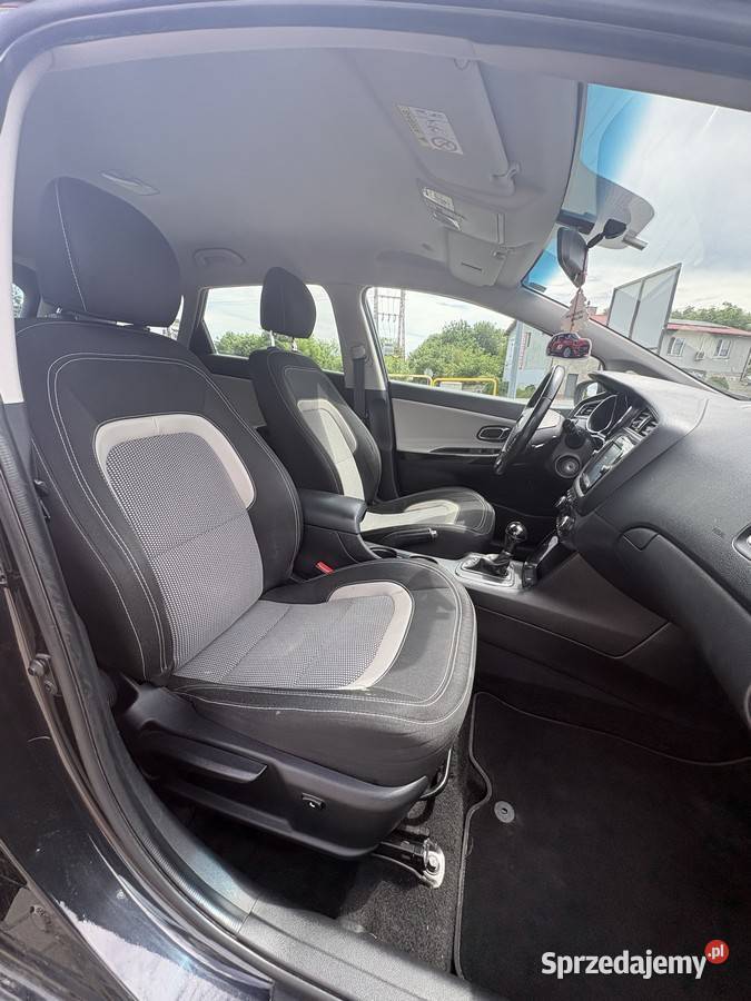 Kia Ceed 16 diesel 136 AUTOMAT elektrycznie ustawiane fotele Dolna Grupa sprzedam