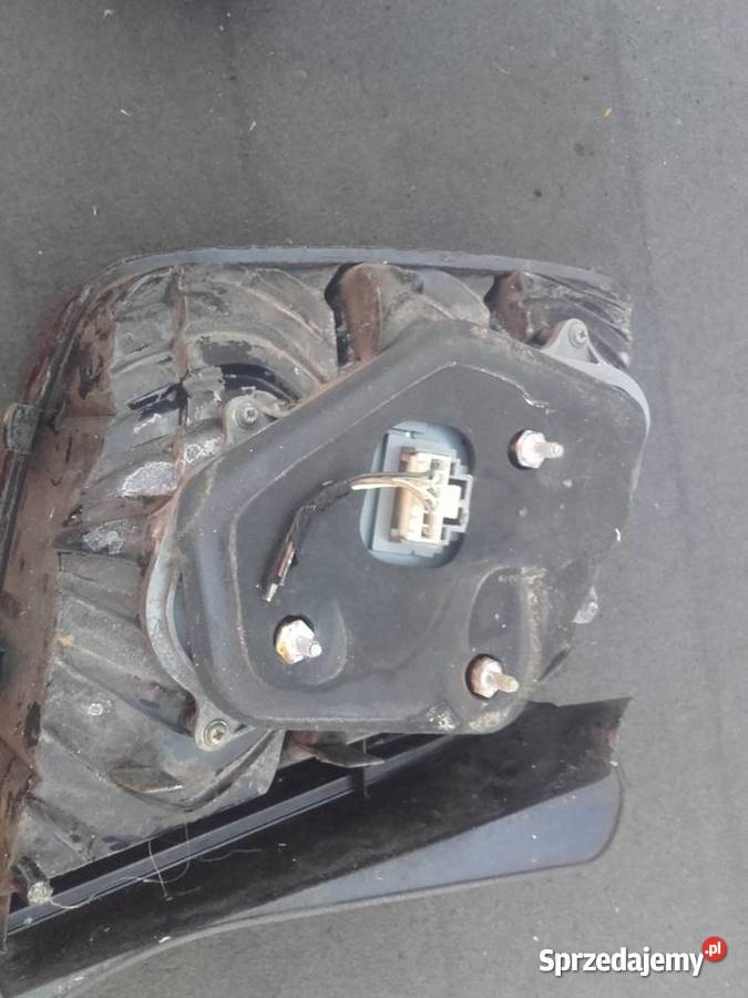 Fiat Stilo 5 drzwi Lampa tylna Lewa Prawa łódzkie