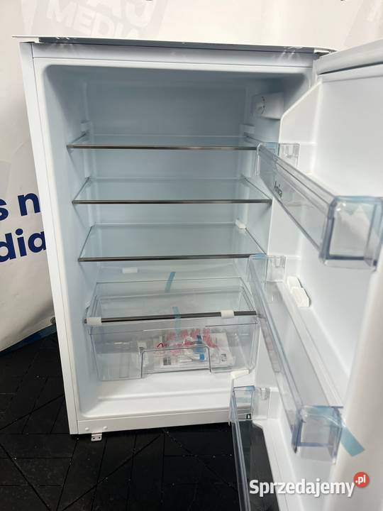 Lodówka do zabudowy Amica BC1374E 875 mazowieckie