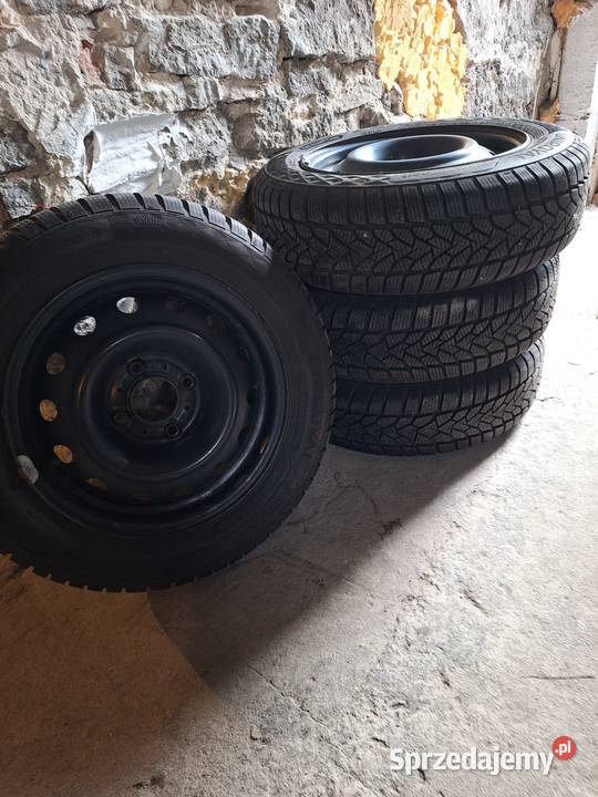 felgi stalowe z oponami zimowymi Uniroyal Winter Sosnowiec