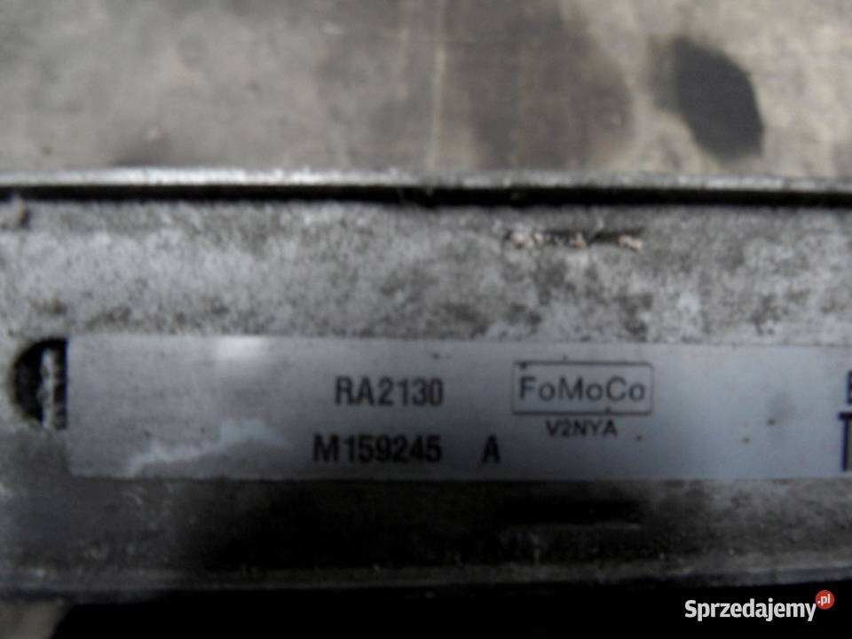 FORD FOCUS MK3 III 12r chłodnica wody BV618005BB