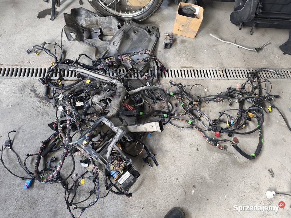 Instalacja volkswagen Caddy IV 15 zwyz 20 TDI Rok produkcji 2019 Września