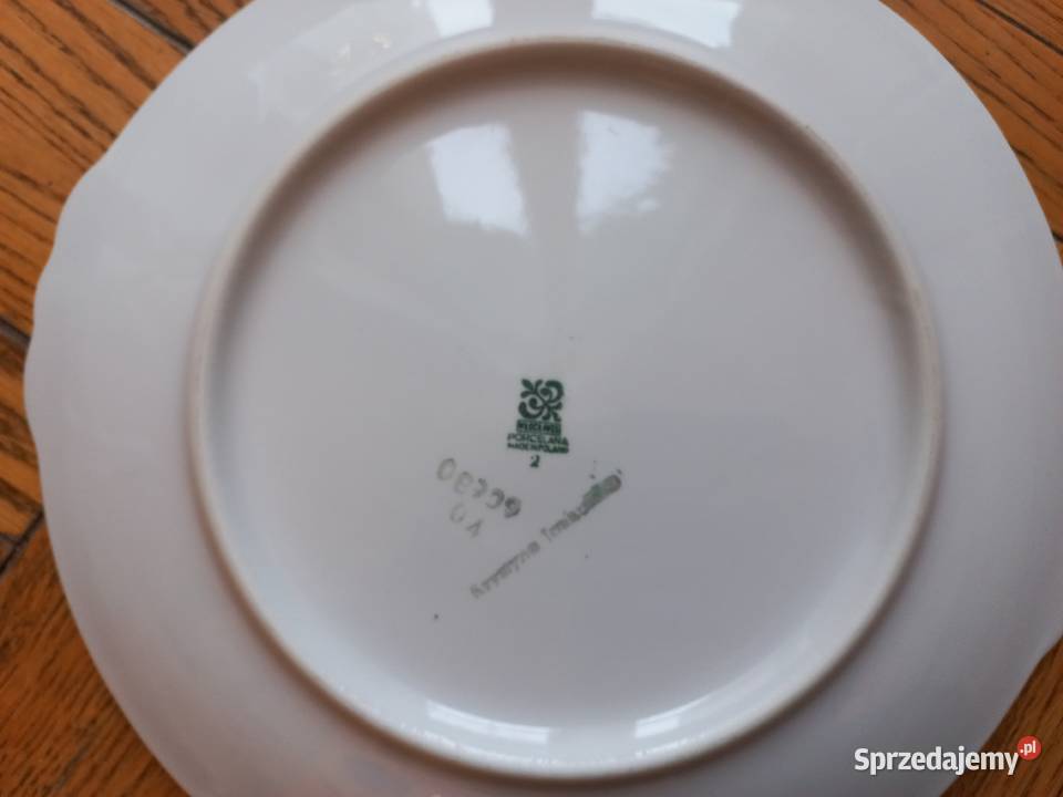 porcelanowy piękny talerzyk włocławek Porcelana i szkło Piastów sprzedam