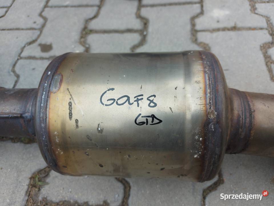 VW GOLF VIII 5H 20 TDI Rura wydechowa Katalizatory