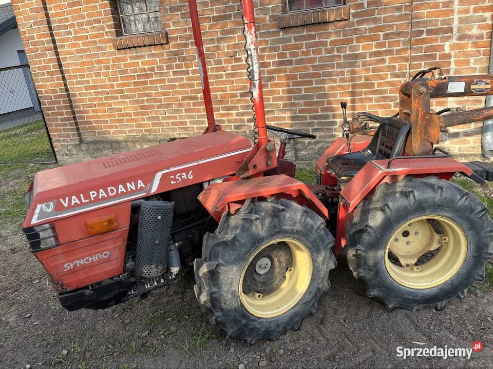 Sprzedam zamienię mini ciągnik valpadana 2536 Michów sprzedam