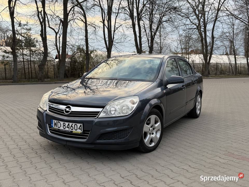 Opel Astra H Salon 16 16v nieuszkodzony Osowiec