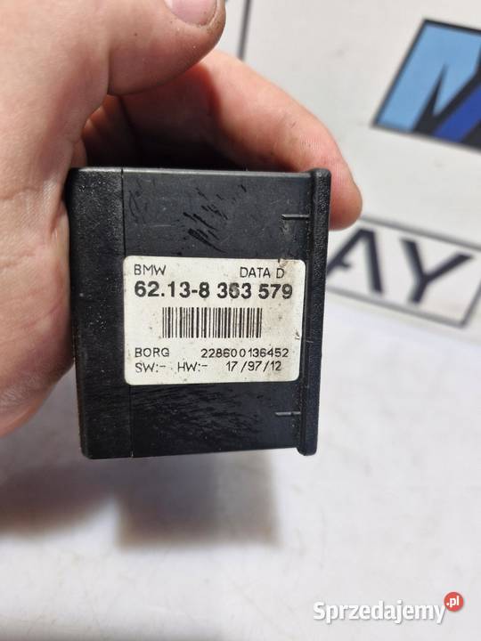 BMW E36 PANEL STEROWANIA NAWIEWEM 8363579 osobowe dolnośląskie sprzedam