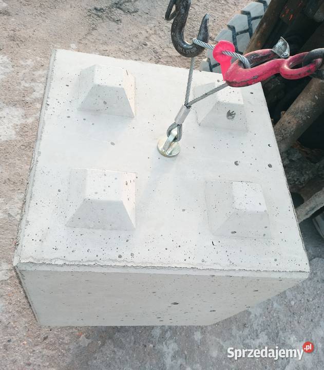Bloki betonowe mur oporowy Jutrosin