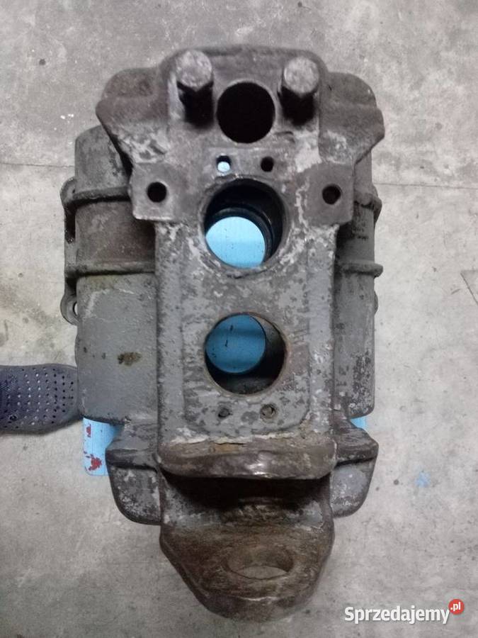 Sprzedam Wspornik osi przedniej Ursus c 328 Zagórowa