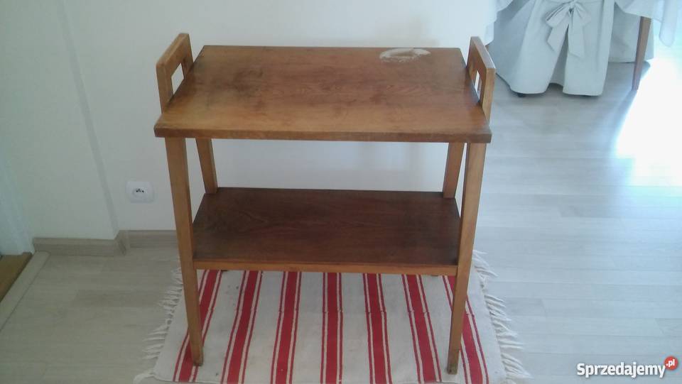 Klasyczne wzornictwo etażerka półka stojąca