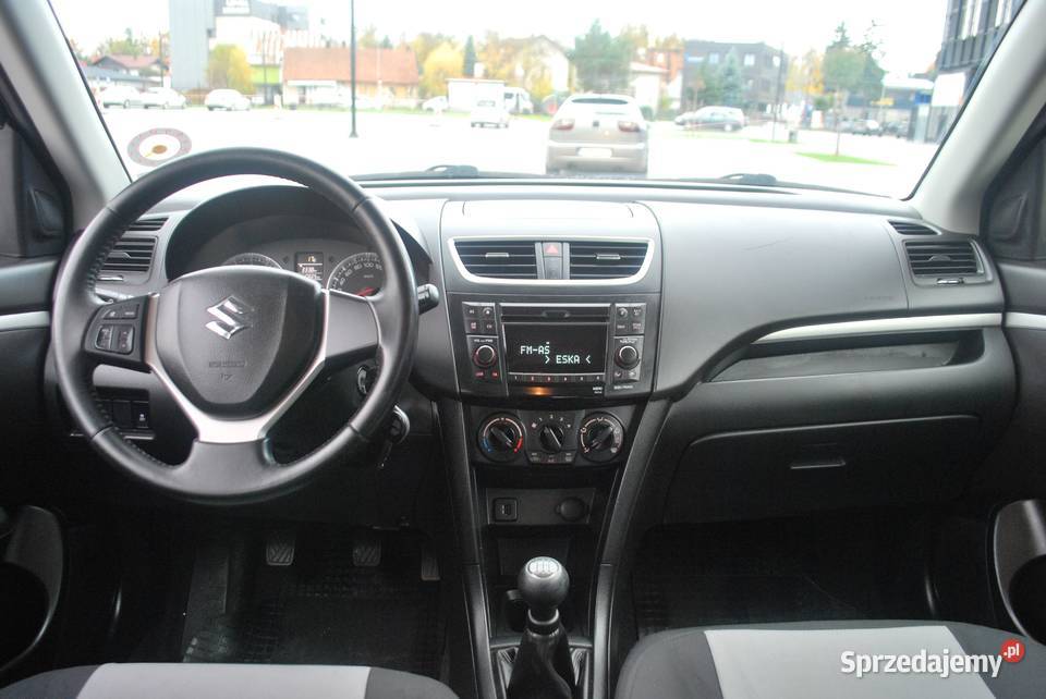 Suzuki Swift 4x4 Klima Grzane Fotele Zadbany napęd 4x4 Nowy Sącz