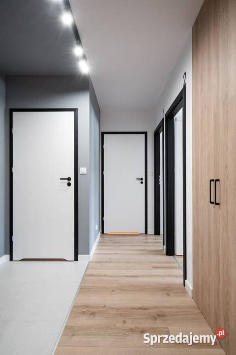 DRZWI WEWNĘTRZNE KOMPLETY Z MONTAŻEM OŚCIEŻNICĄ