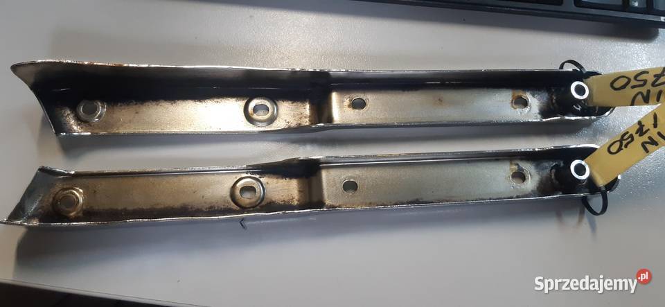 Mocowanie błotnika lewyprawy VTwin 700750 sprzedam